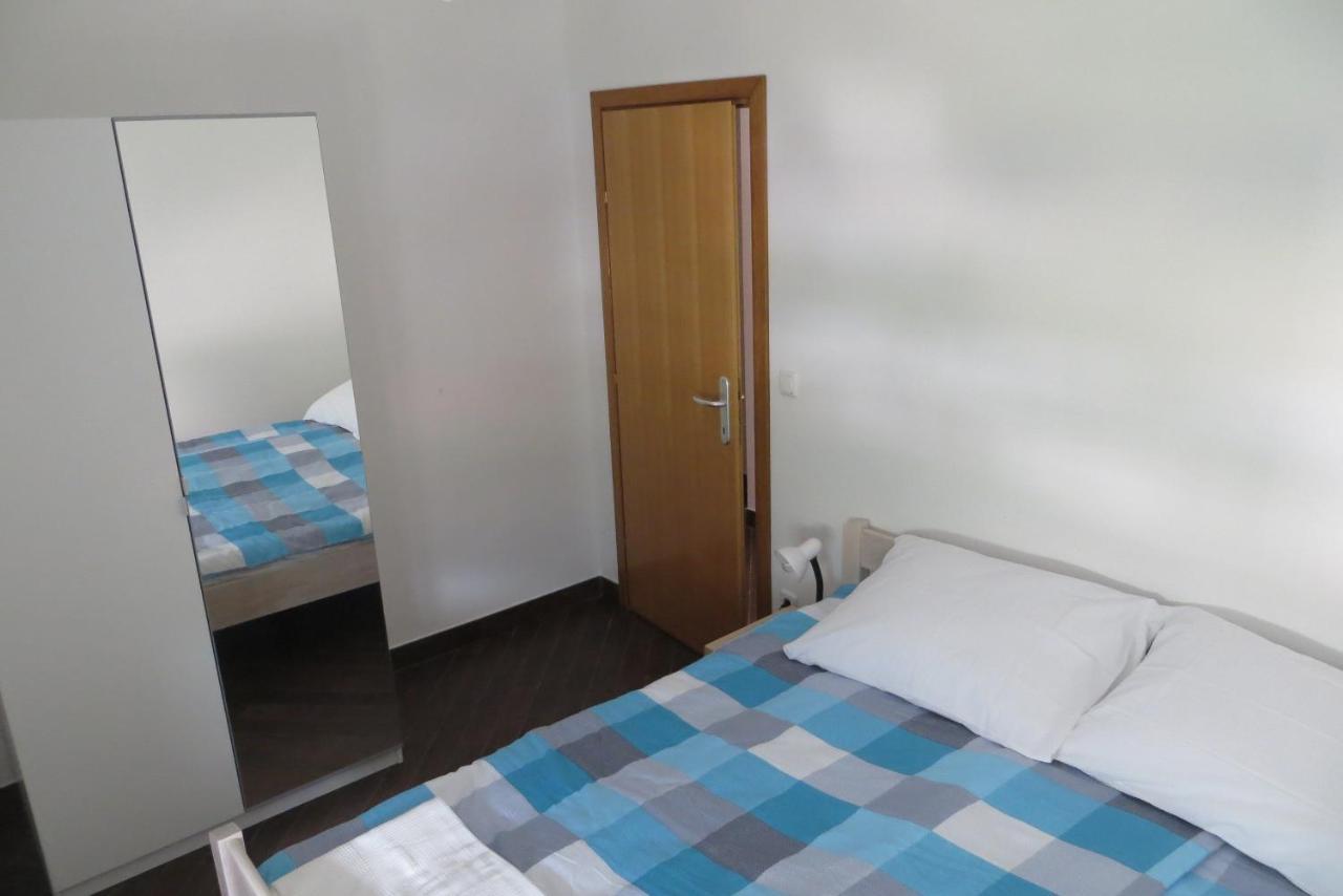 Mungos Apartment Cesarica Ngoại thất bức ảnh