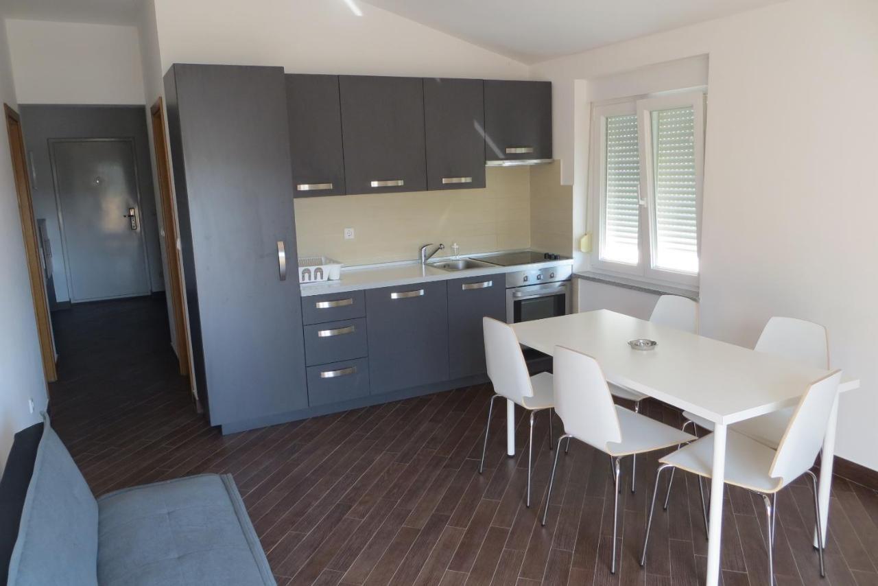 Mungos Apartment Cesarica Ngoại thất bức ảnh