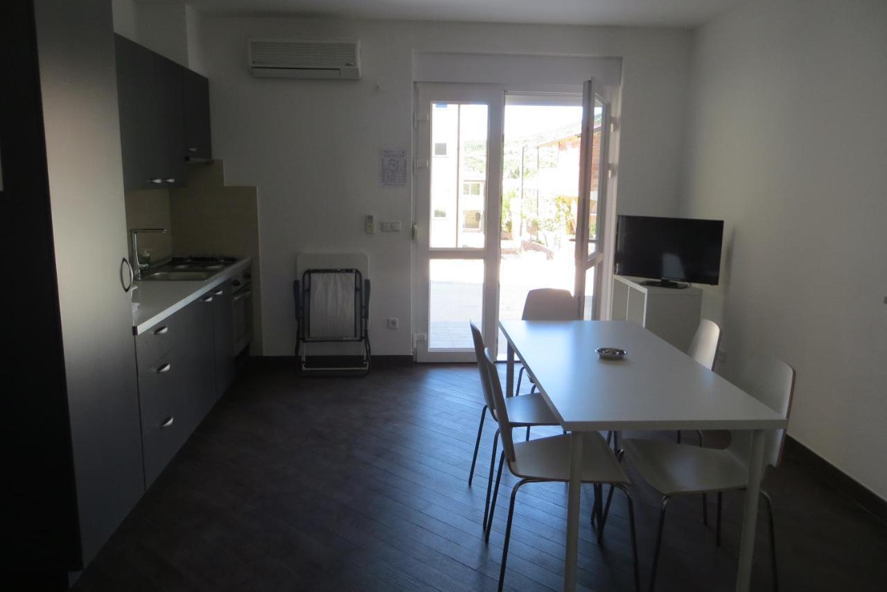 Mungos Apartment Cesarica Ngoại thất bức ảnh